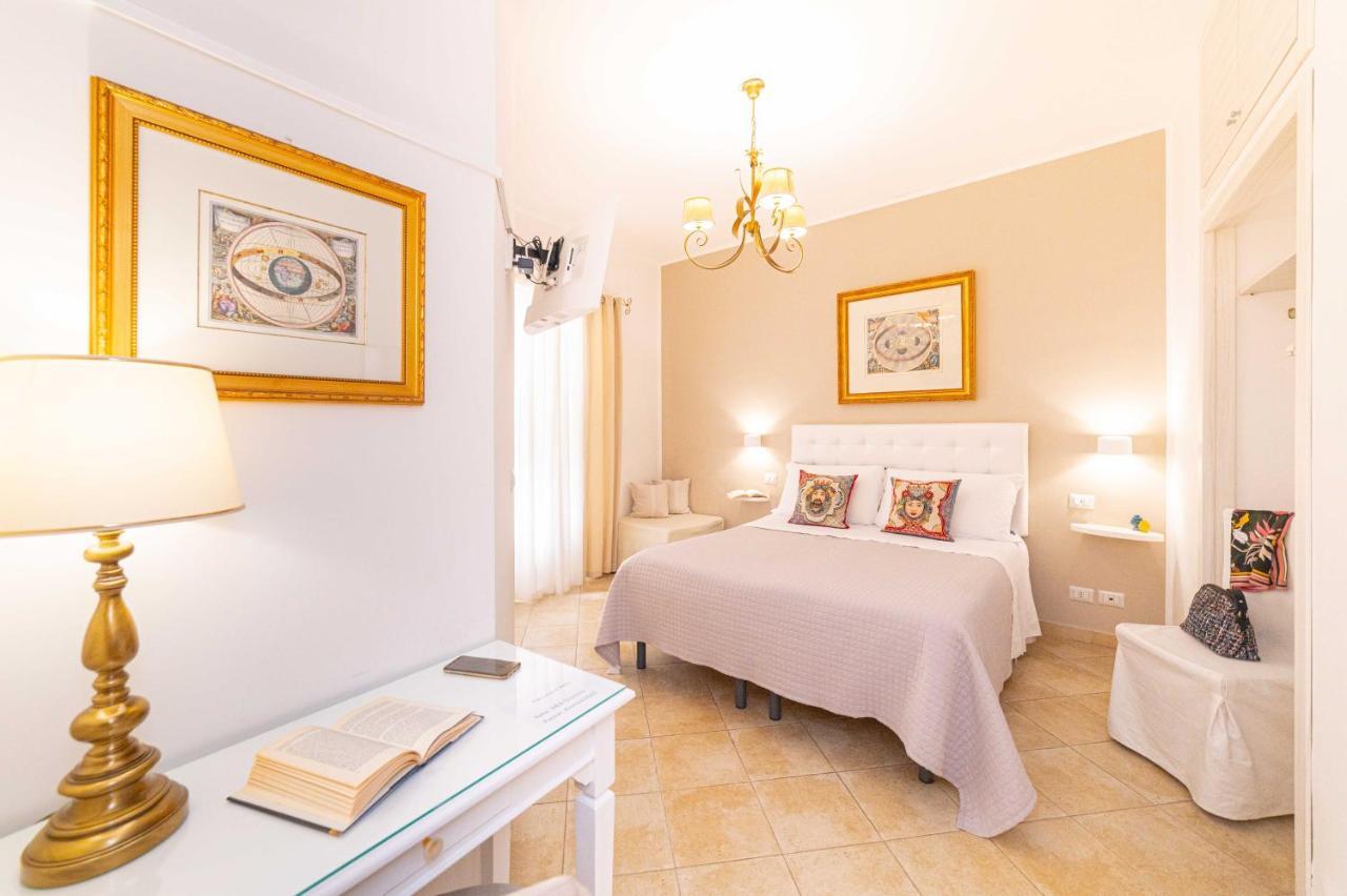 Bed And Breakfast Dionisio Taormina Bagian luar foto